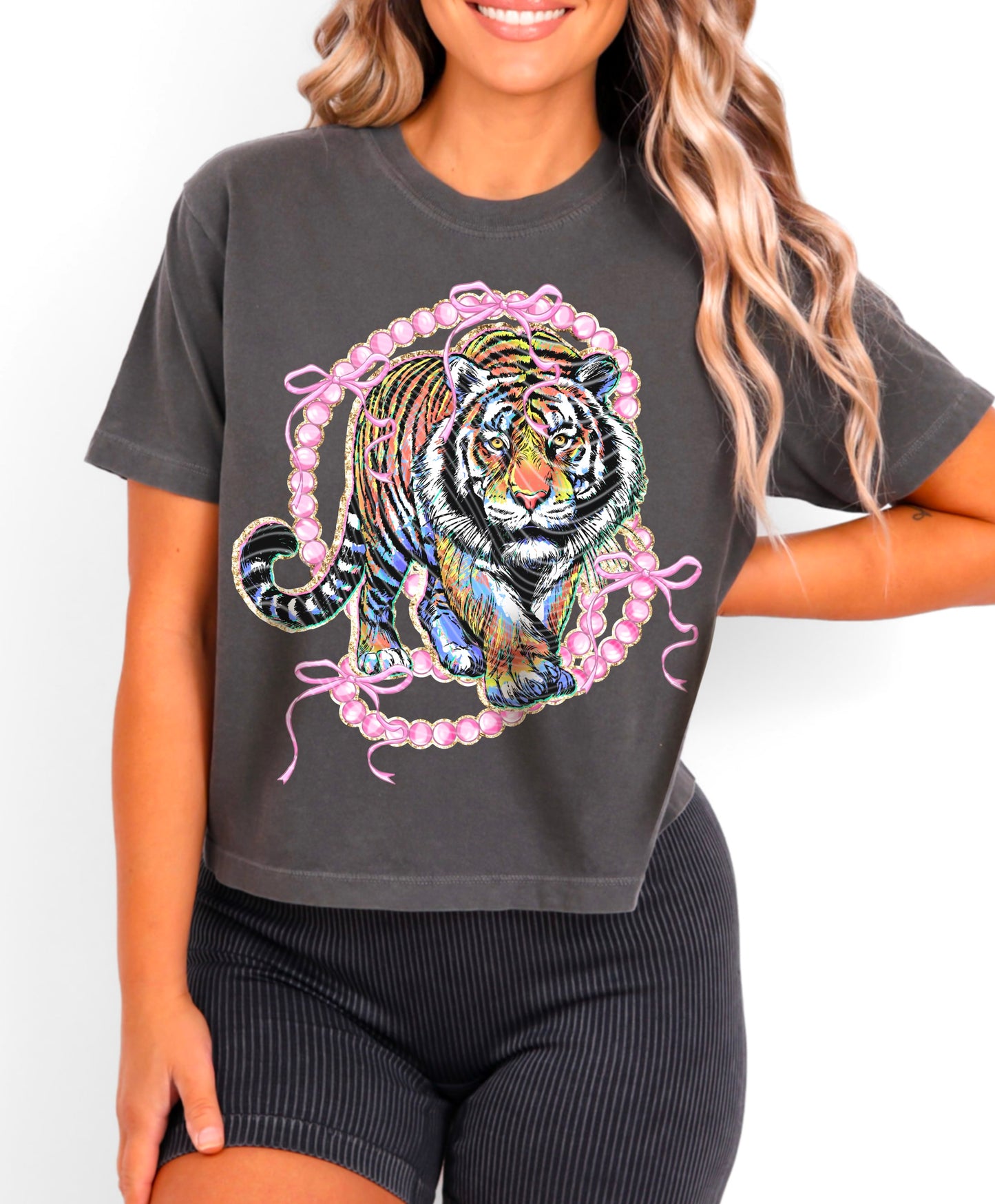 Tiger w/ Pink Bows & Pearls DTF